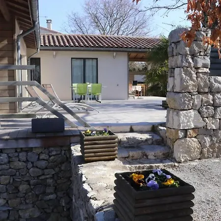 Les Oliviers Grand Confort Au Calme Classe 3 Etoiles Ferienhaus *